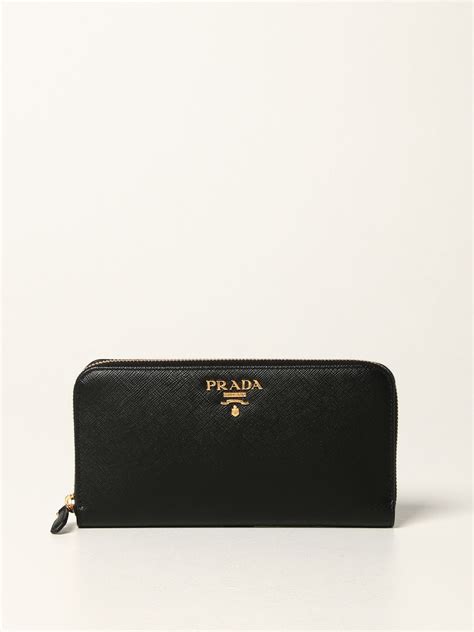 porte feuille femme prada|Porte.